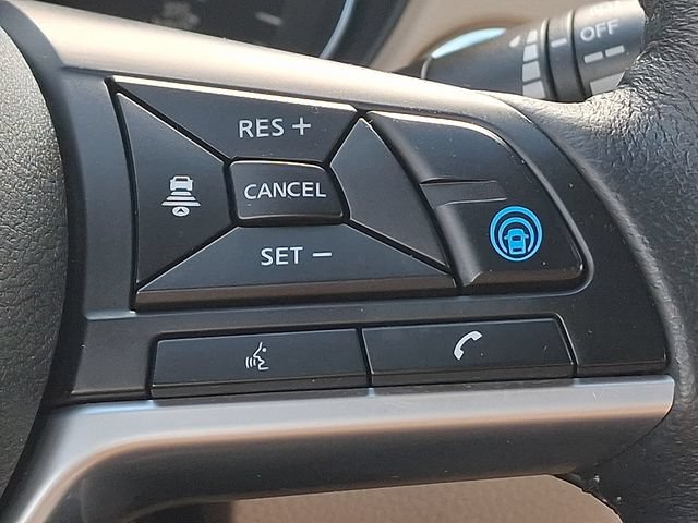 Used 2019 Nissan Rogue SL AWD/4WD image 24
