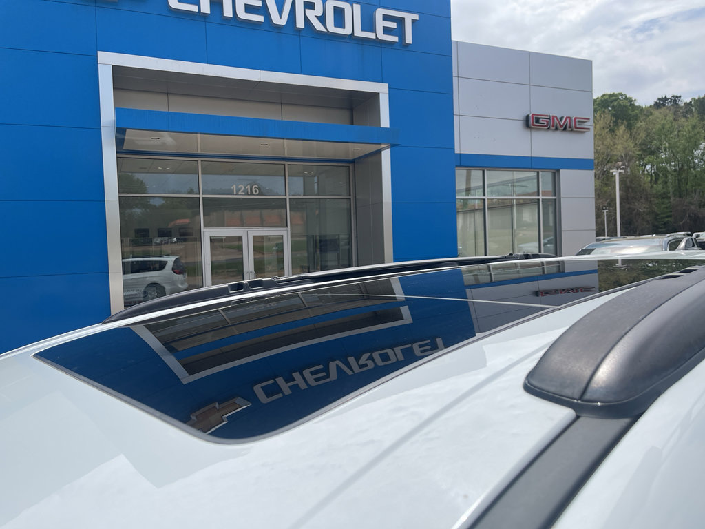 Used 2023 Chrysler Pacifica Limited FWD image 33
