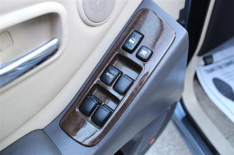 Used 2003 Toyota Highlander 4WD V6 image 13