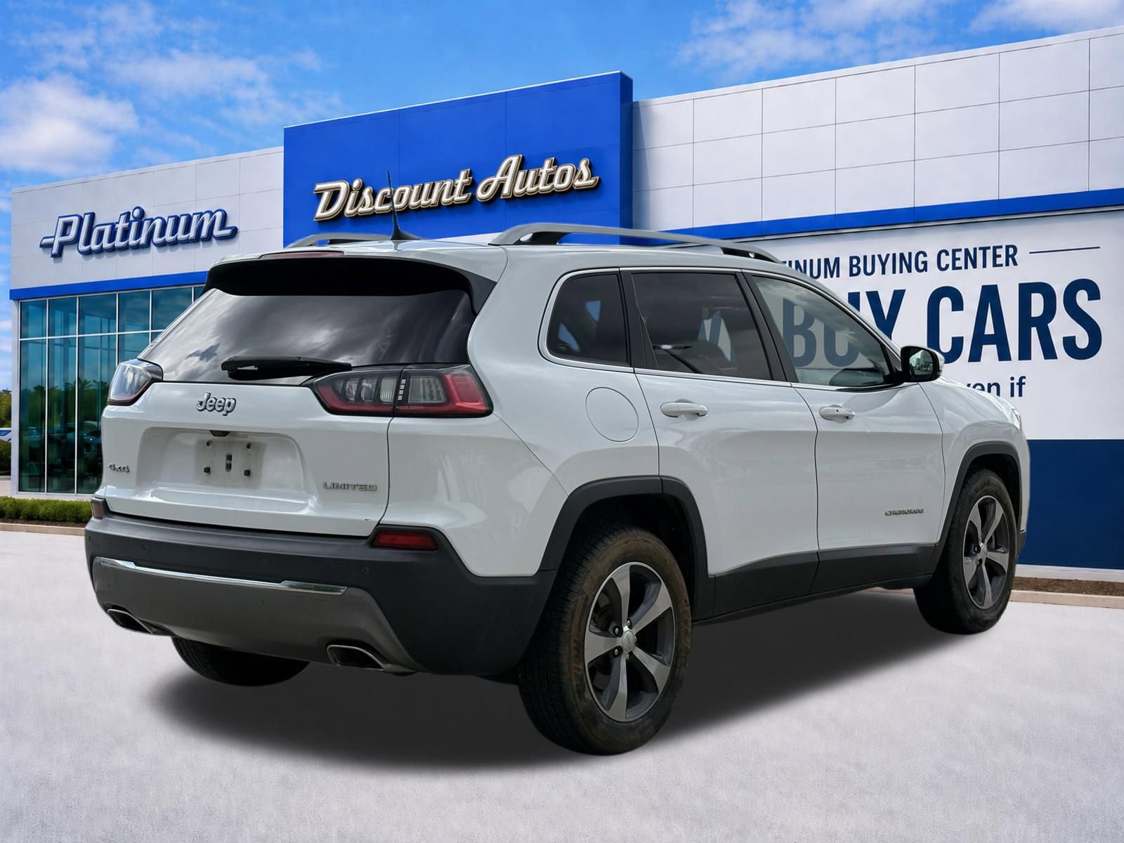 Used 2019 Jeep Cherokee Limited AWD/4WD image 7