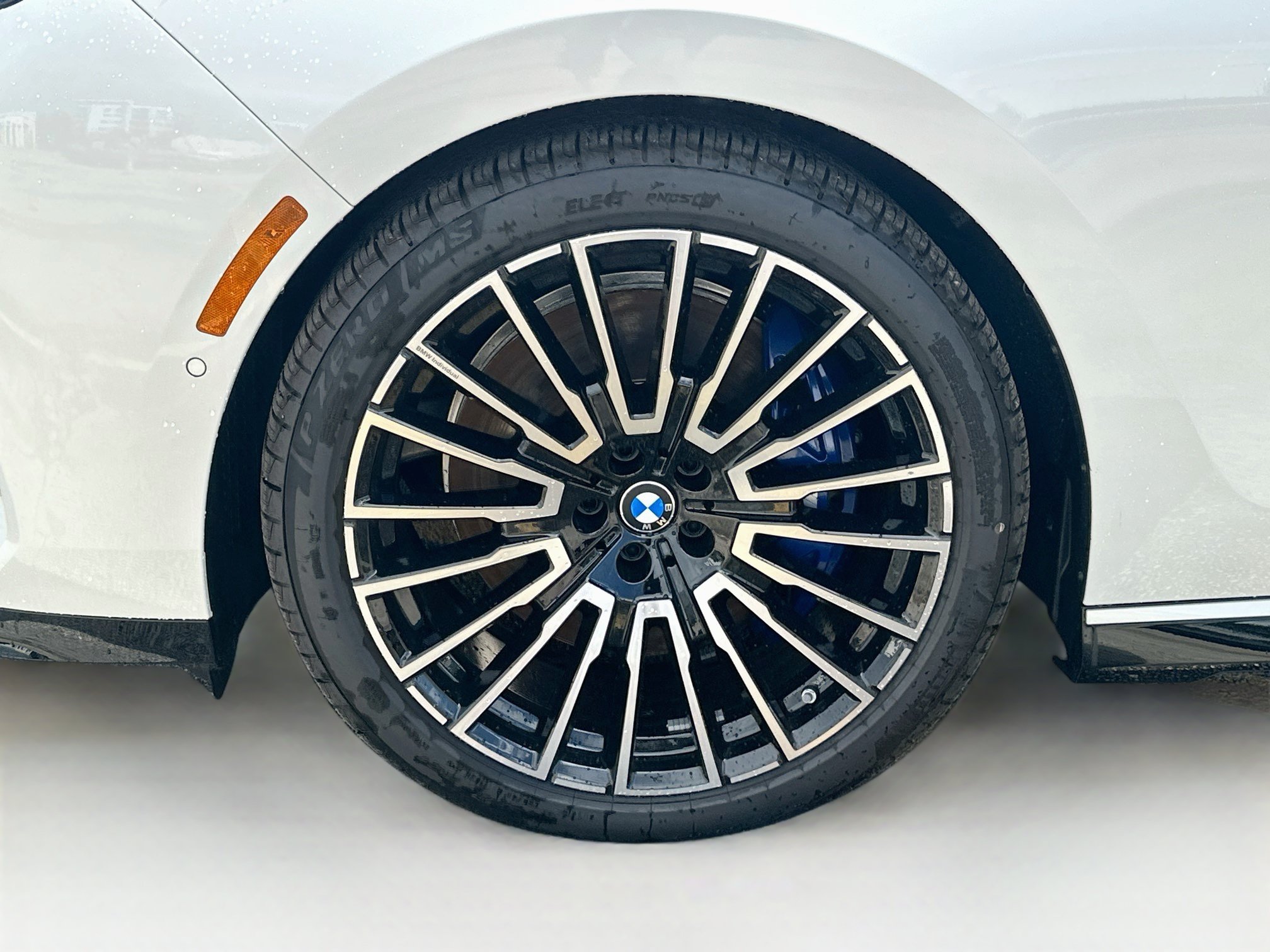 New 2027 BMW 740i w/ M Sport Package RWD image 23