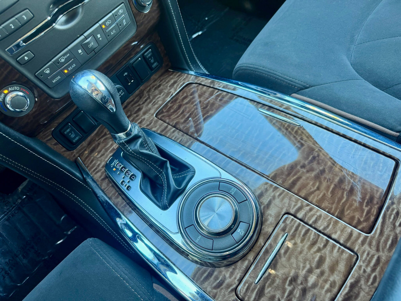 Used 2020 Nissan Armada SV w/ Driver Package image 43