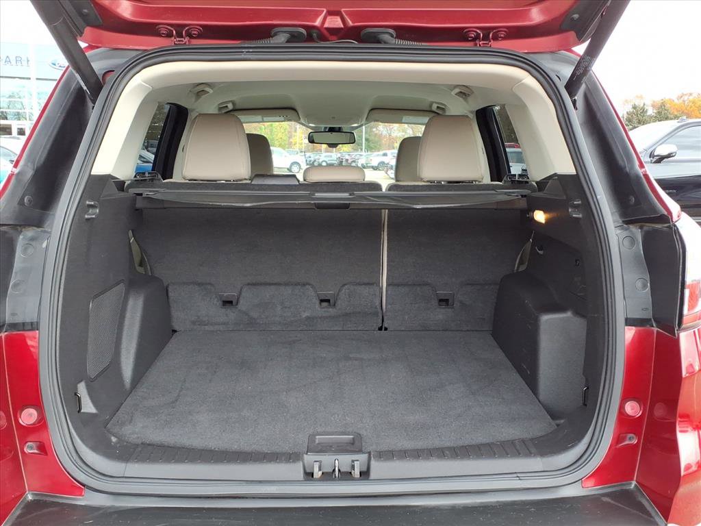 Used 2018 Ford Escape Titanium image 10