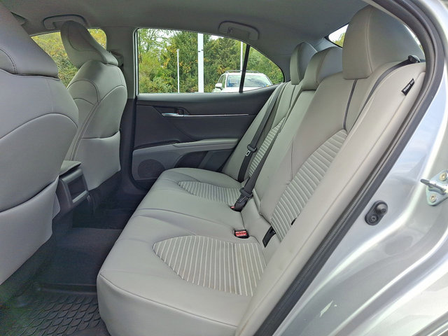 Used 2024 Toyota Camry SE image 22