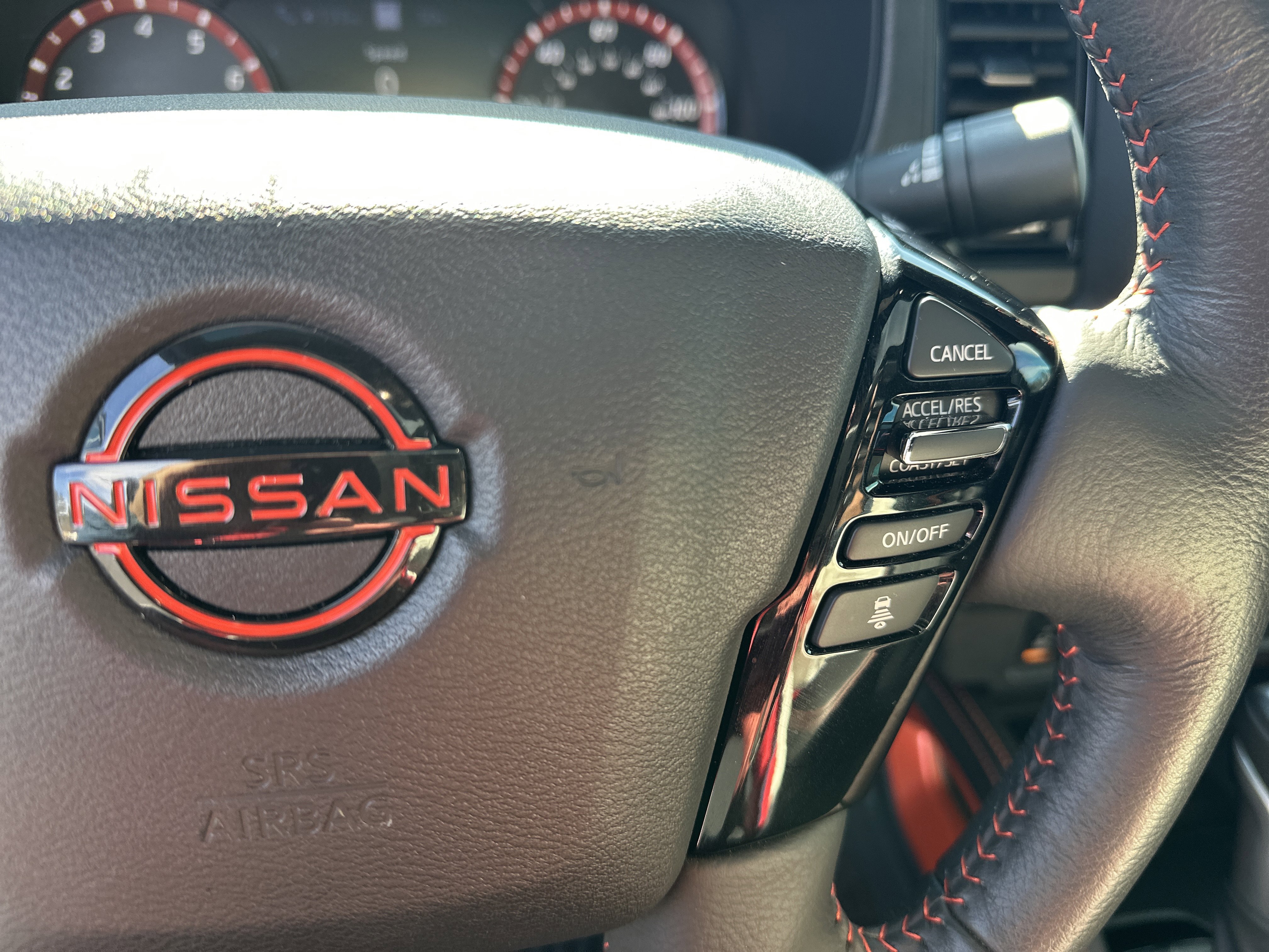 Used 2024 Nissan Frontier PRO-4X w/ Pro Premium Package image 26