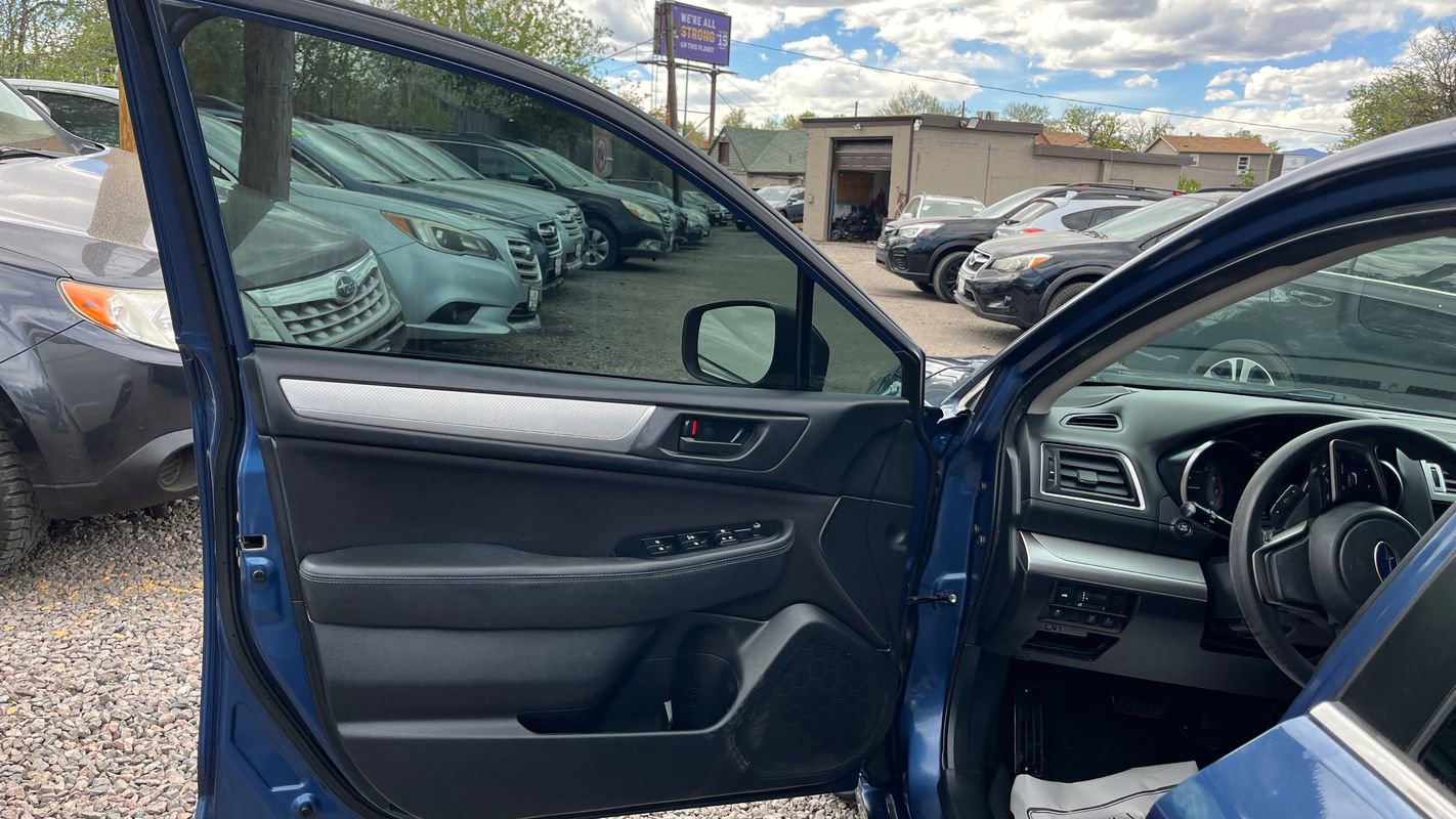 Used 2019 Subaru Legacy 2.5i AWD/4WD image 10