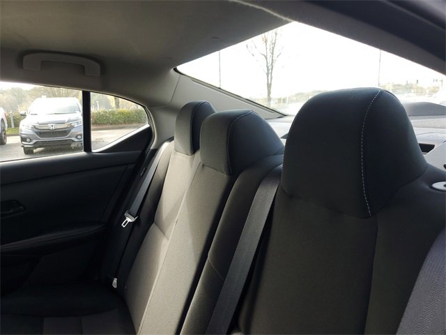 Used 2025 Nissan Sentra SV image 9