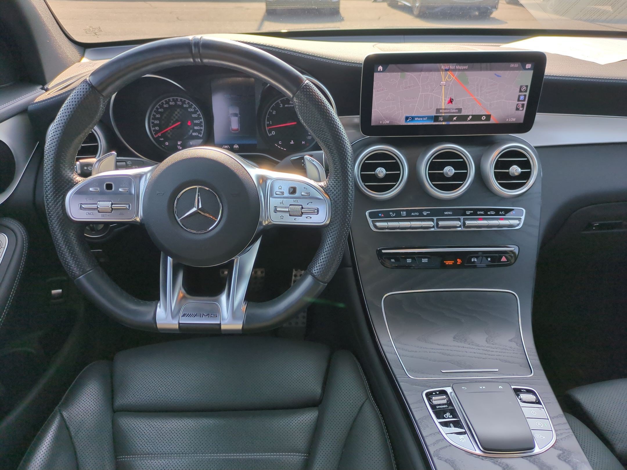 Used 2022 Mercedes-Benz GLC 43 AMG 4MATIC image 31