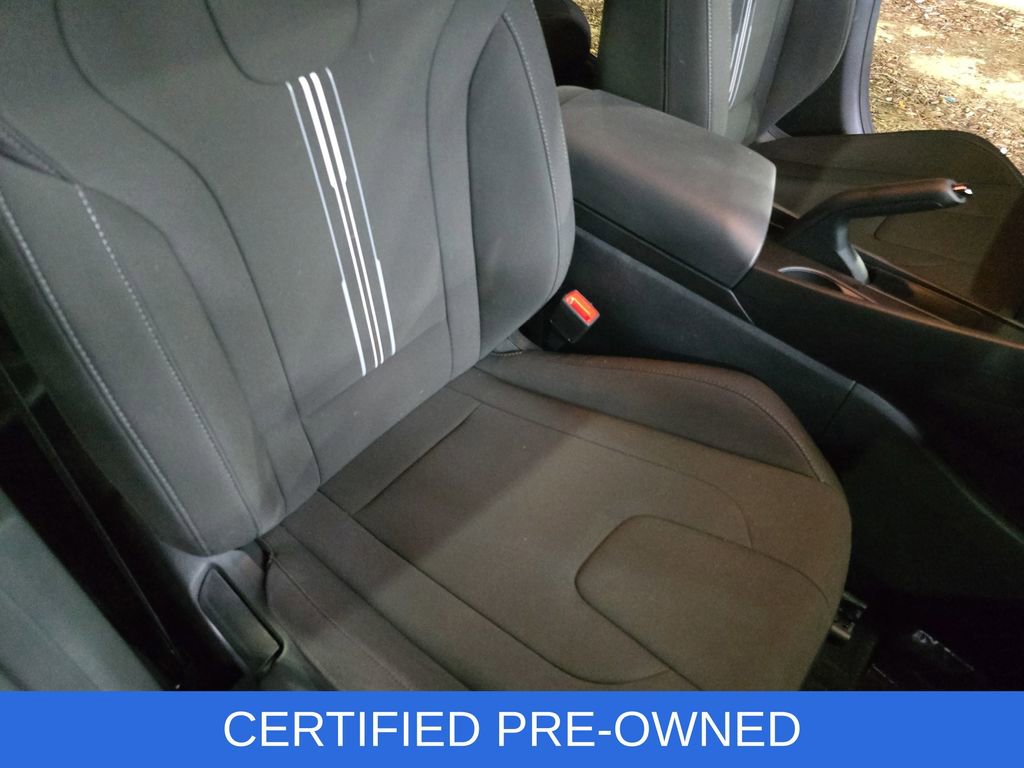 Certified 2025 Hyundai Elantra Sport image 10