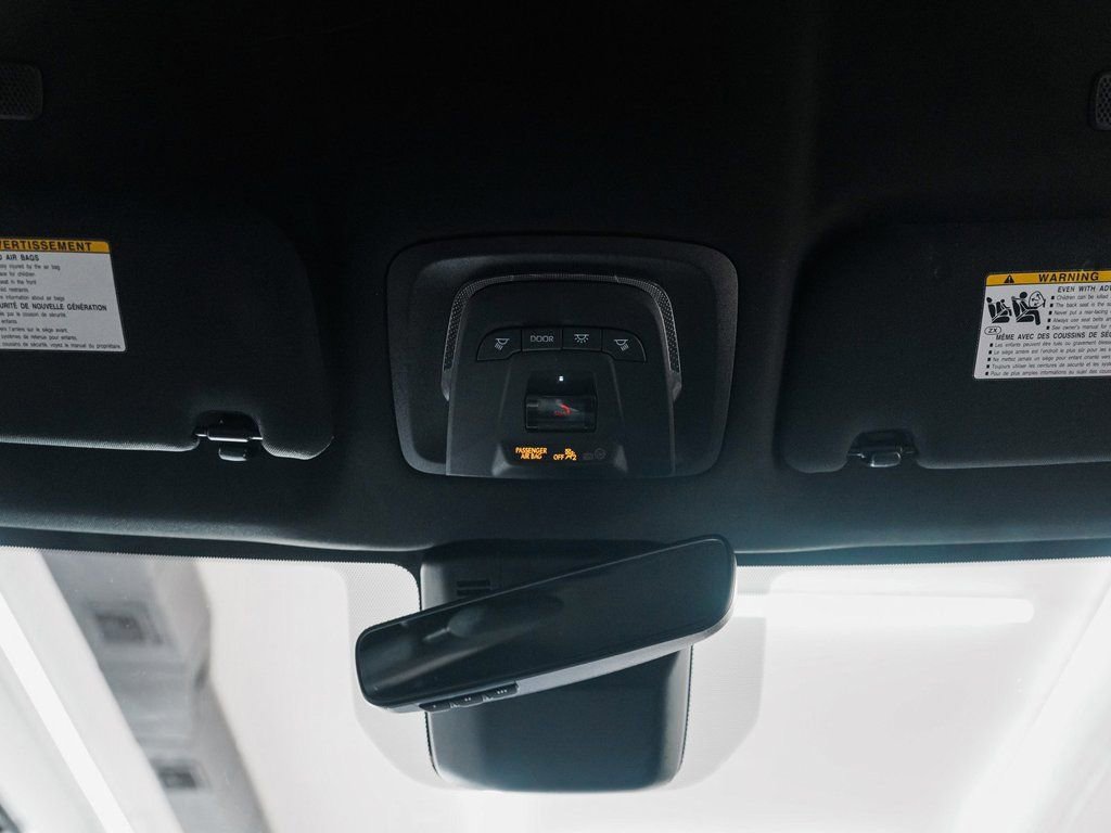 Used 2023 Toyota Crown XLE image 40