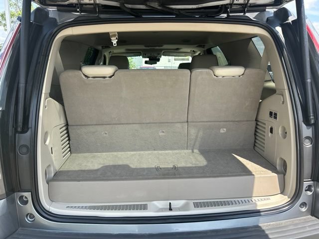 Used 2020 Cadillac Escalade Luxury AWD/4WD image 11