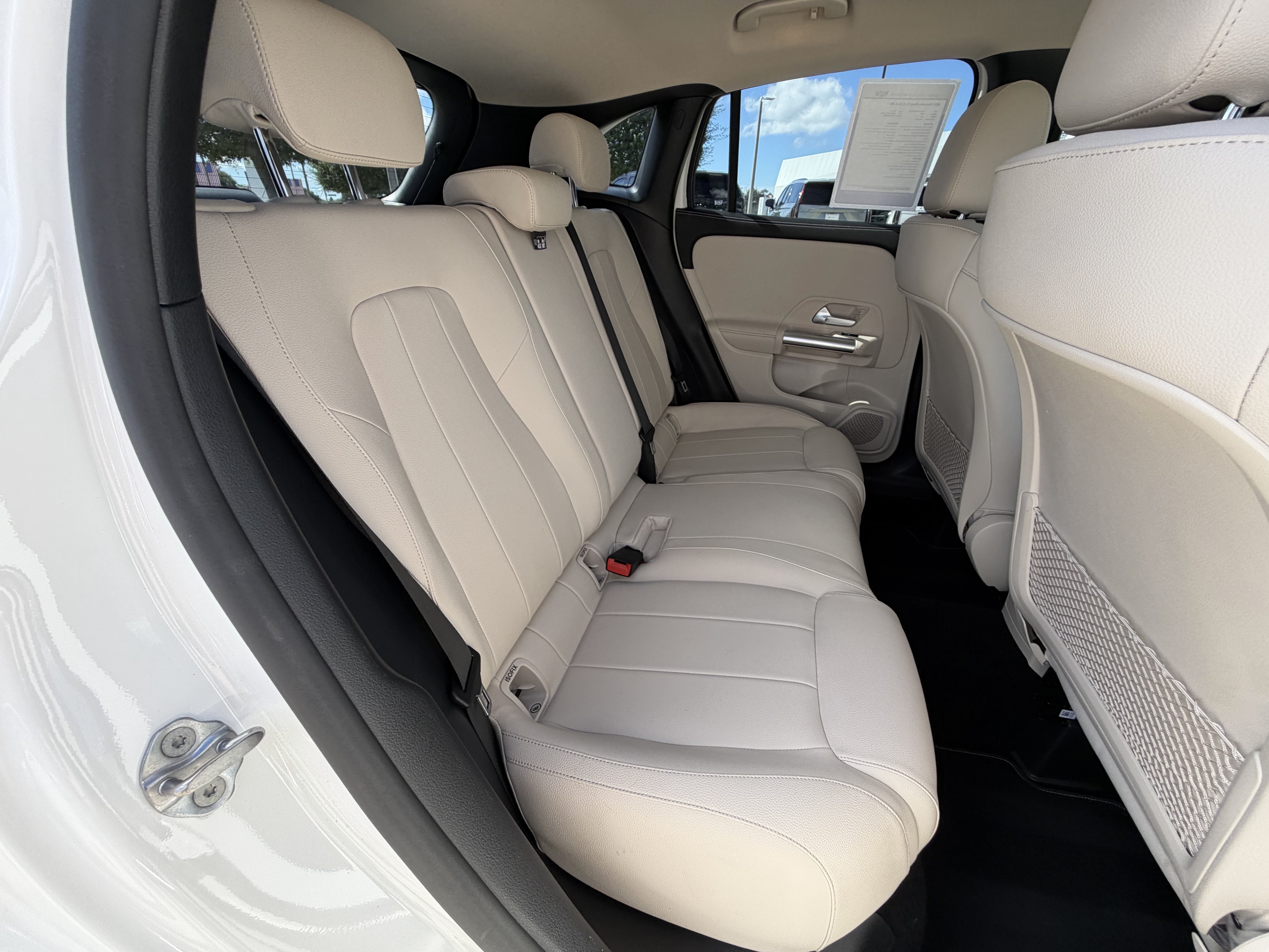 Used 2023 Mercedes-Benz GLA 250 image 18
