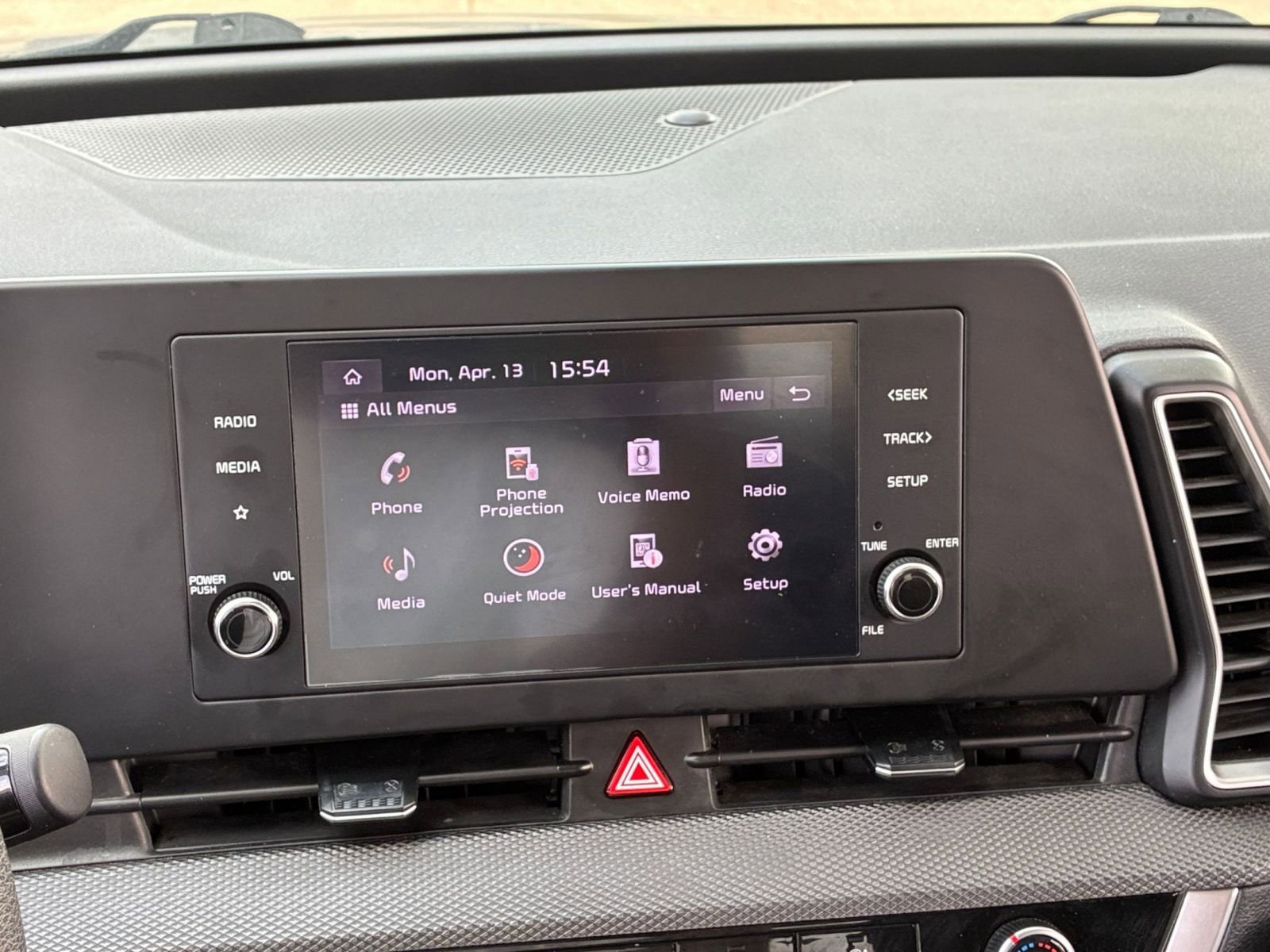 Used 2024 Kia Sportage LX image 20