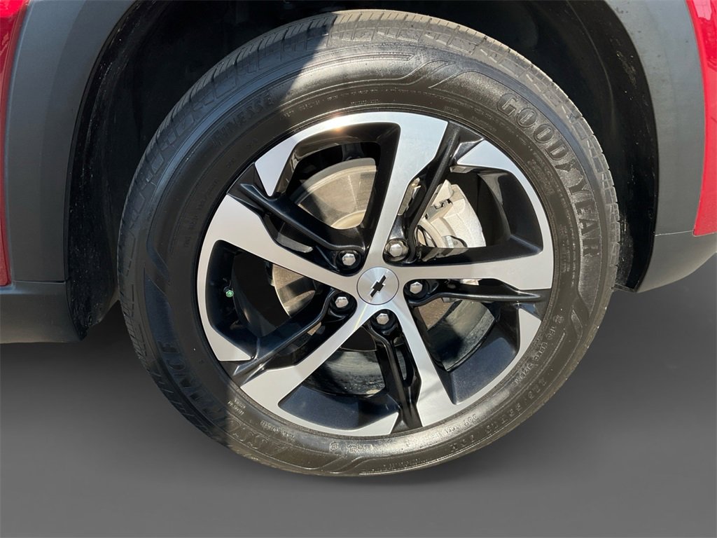 Used 2024 Chevrolet Trax RS w/ Driver Confidence Package image 15