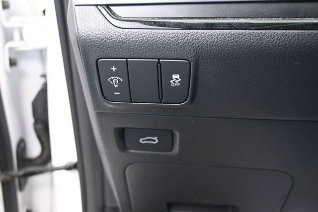 Used 2025 Kia K5 LXS FWD image 33