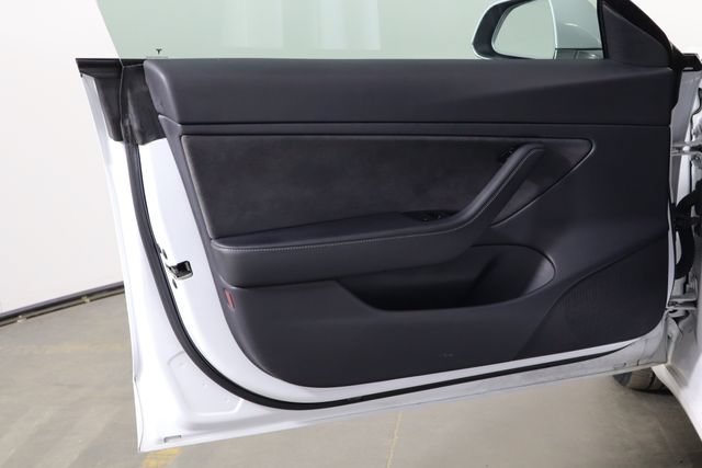 Used 2020 Tesla Model 3 Long Range AWD/4WD image 13