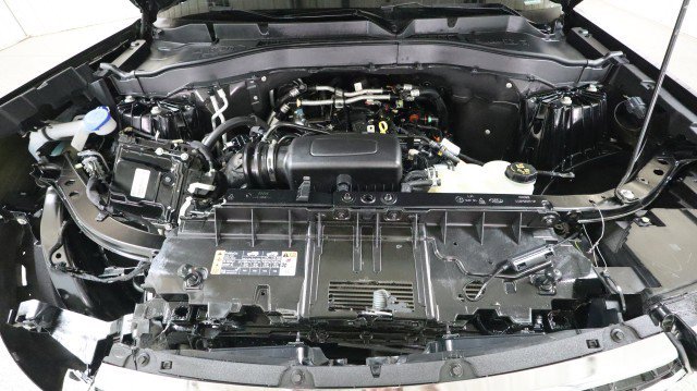 Used 2021 Ford Explorer XLT w/ Equipment Group 202A AWD/4WD image 21