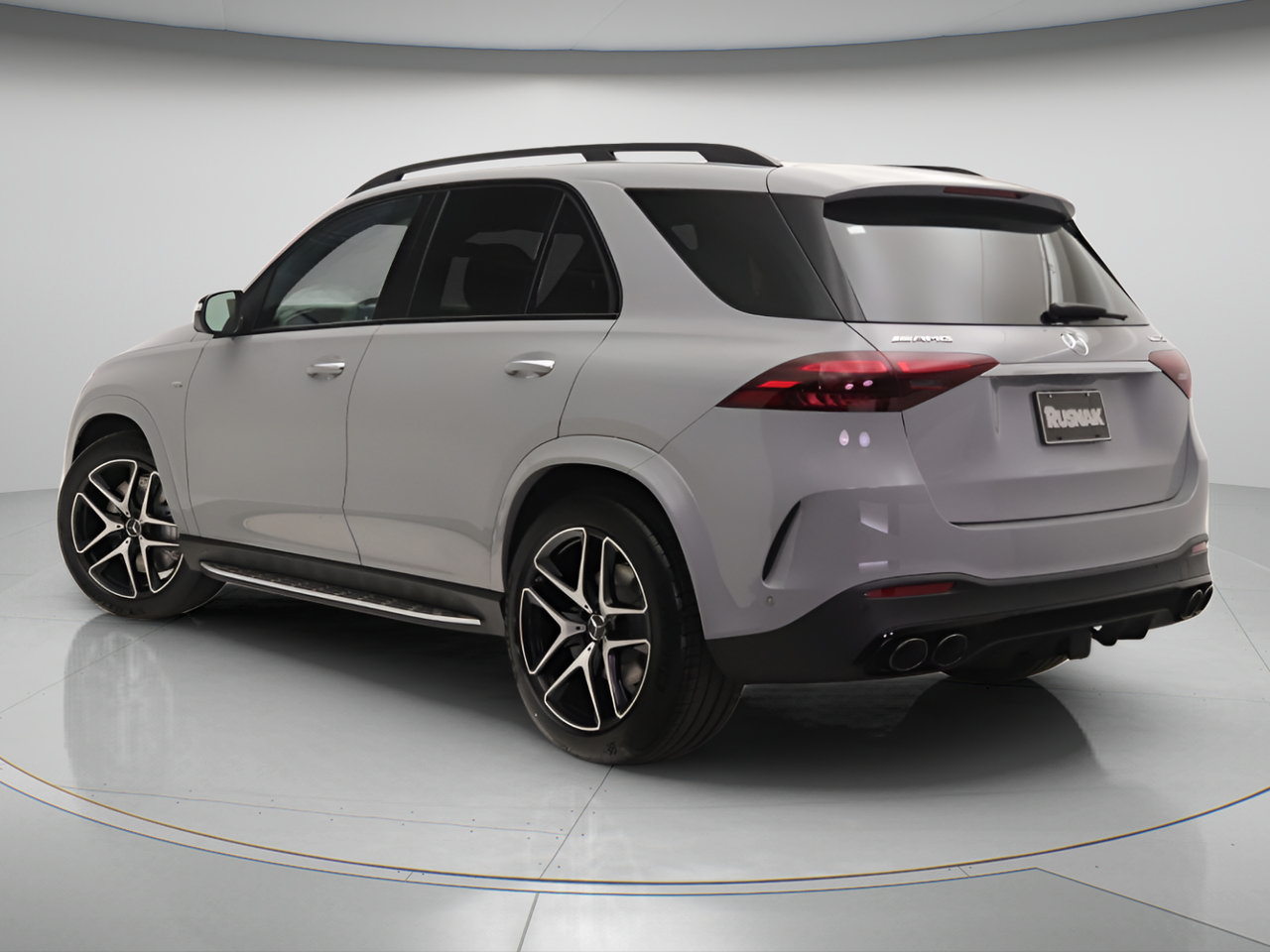 New 2026 Mercedes-Benz GLE 53 AMG 4MATIC image 2