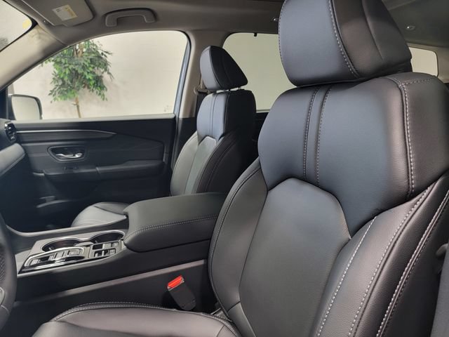 New 2026 Honda Pilot Touring image 12