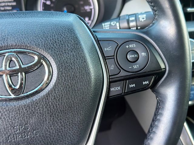 Used 2021 Toyota Venza LE AWD/4WD image 37