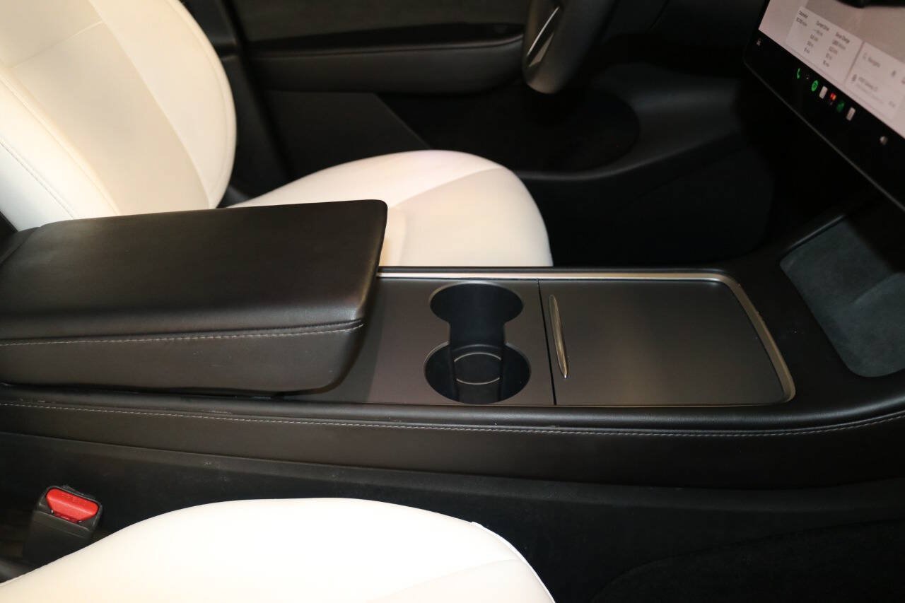 Used 2023 Tesla Model Y Long Range AWD/4WD image 44