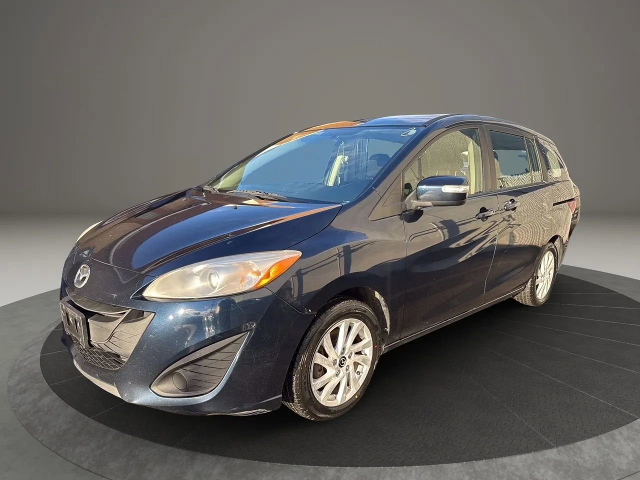 Used 2014 MAZDA MAZDA5 Sport image 1