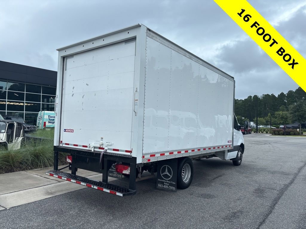 Used 2021 Freightliner Sprinter 3500 image 3