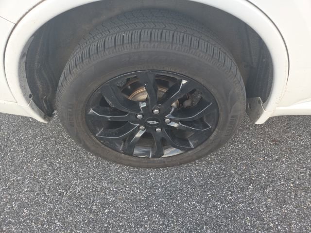 Used 2019 Dodge Durango SXT AWD/4WD image 16
