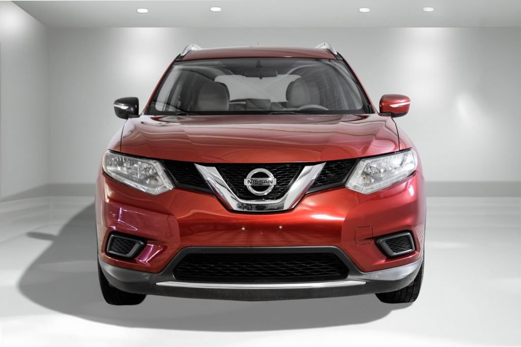 Used 2015 Nissan Rogue SV image 4