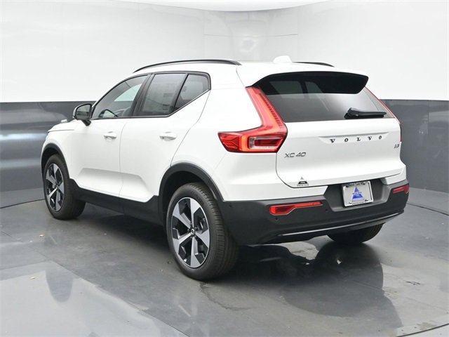 New 2026 Volvo XC40 B5 Plus w/ Protection Package Premier image 6