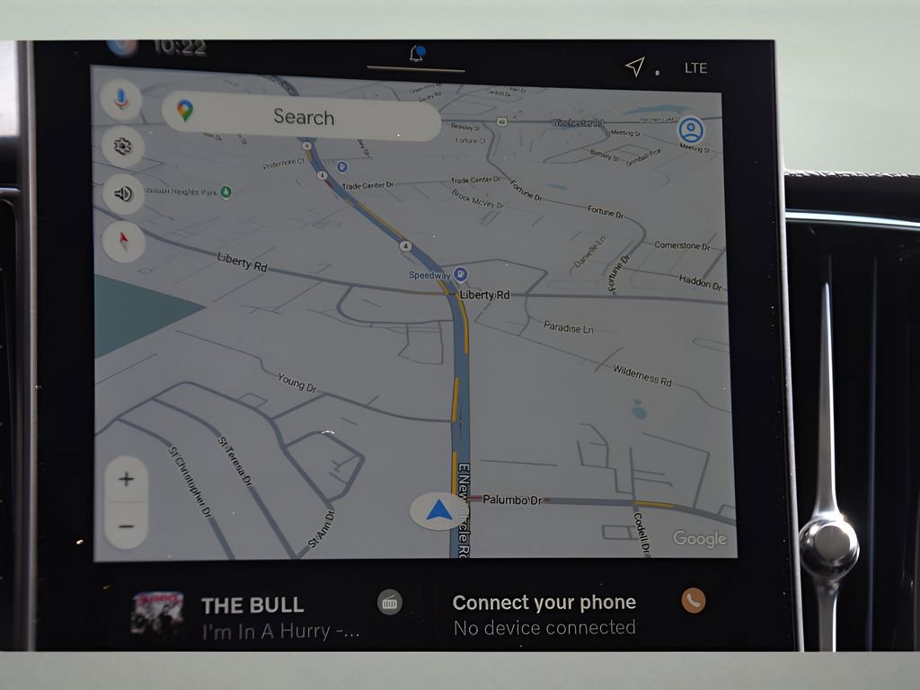 Certified 2026 Volvo XC60 B5 Plus w/ Protection Package Premier image 20