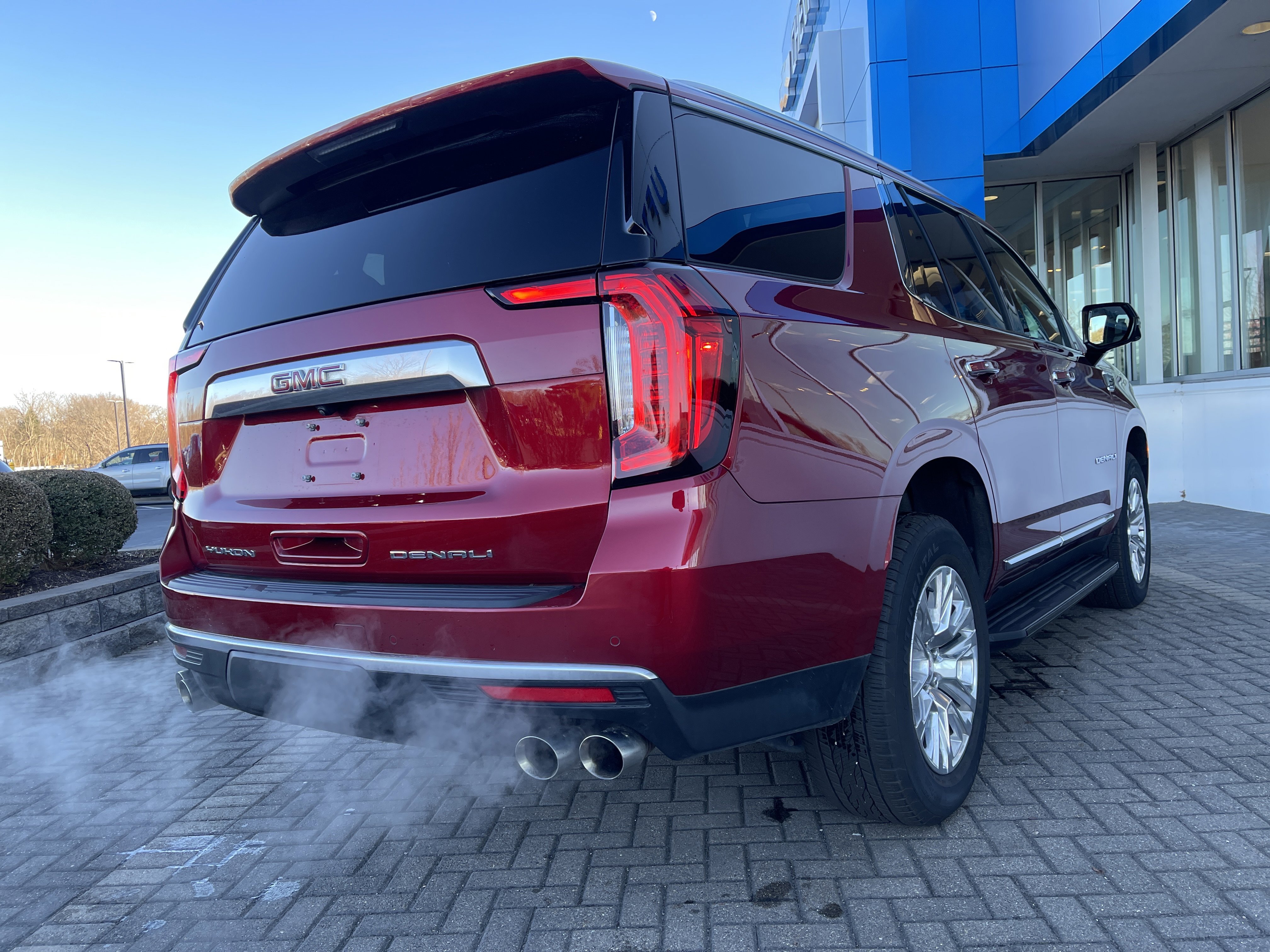 Used 2024 GMC Yukon Denali w/ Max Trailering Package image 5