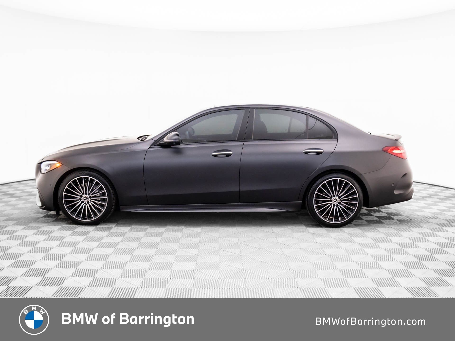 Used 2024 Mercedes-Benz C 300 Sedan image 2