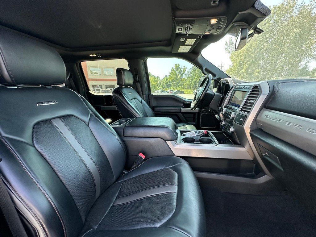 Used 2021 Ford F350 Platinum AWD/4WD image 18