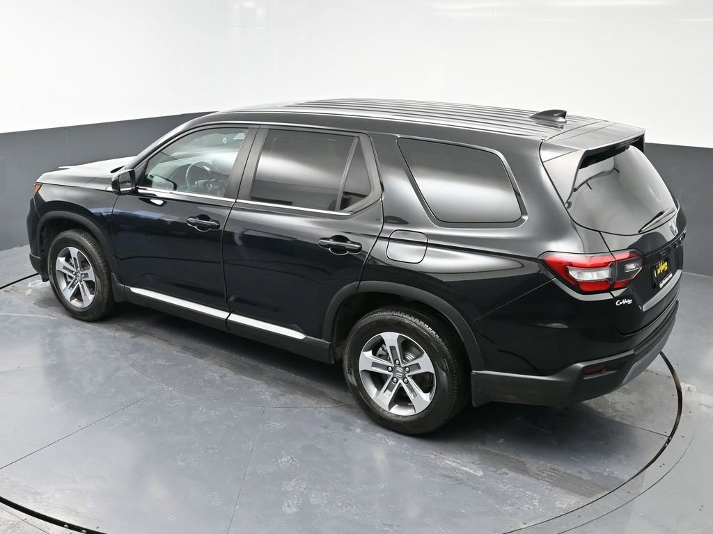 Used 2025 Honda Pilot EX-L image 47
