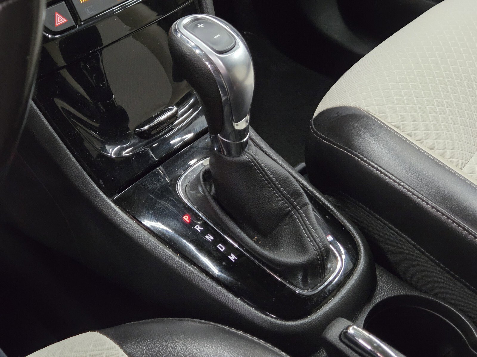 Used 2019 Buick Encore Preferred w/ Safety Package FWD image 20