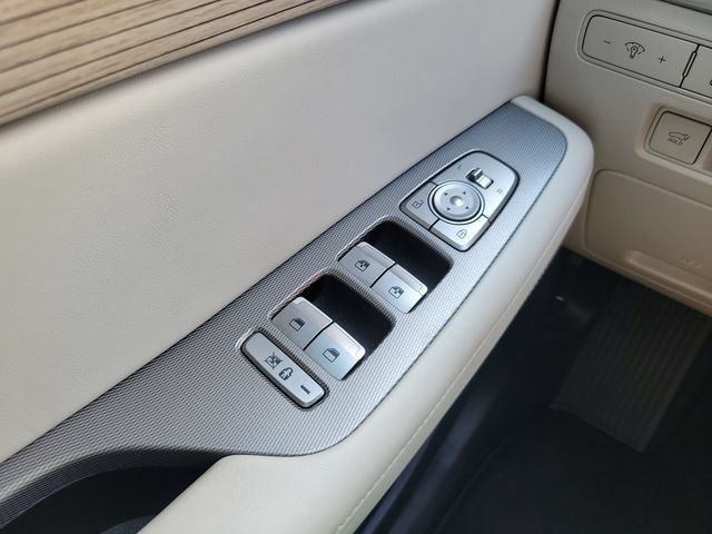 Used 2022 Hyundai Palisade Limited FWD image 29