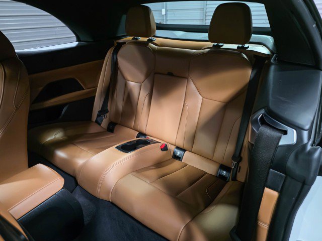 Used 2024 BMW 430i xDrive Convertible w/ Convenience Package image 16