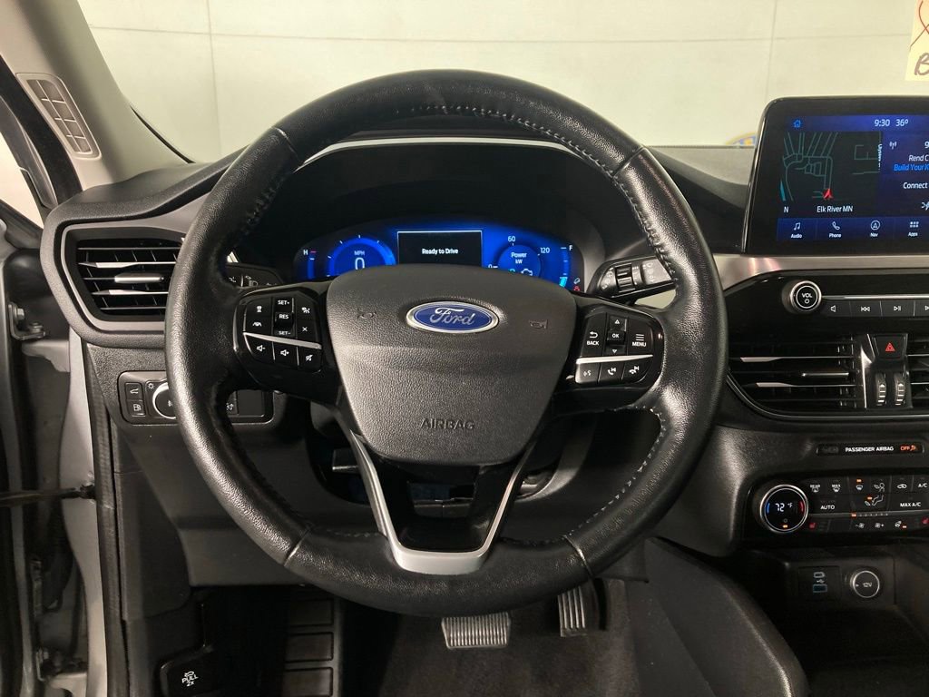 Used 2021 Ford Escape Titanium image 8