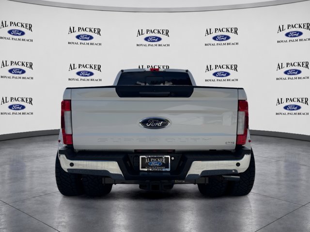 Used 2019 Ford F350 Lariat w/ Lariat Ultimate Package AWD/4WD image 13