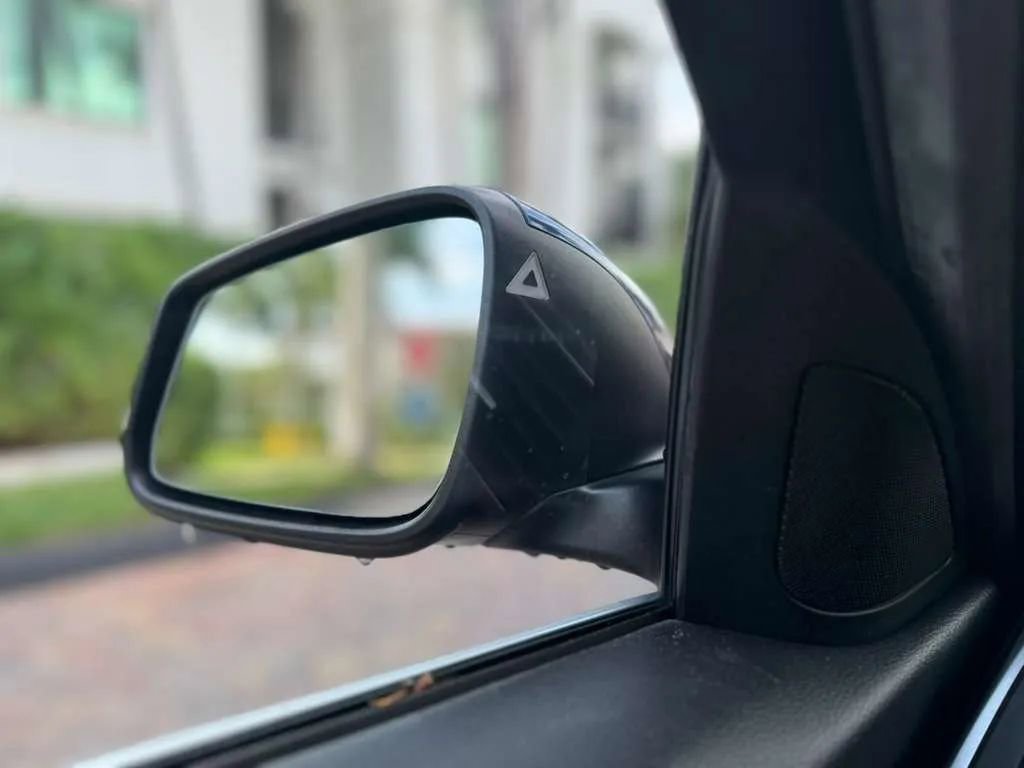 Used 2018 BMW 330i Sedan w/ Convenience Package image 14