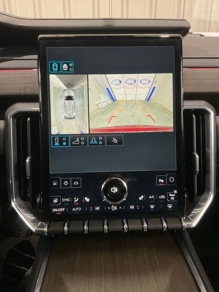 Used 2025 GMC Acadia Denali w/ Super Cruise Package image 20