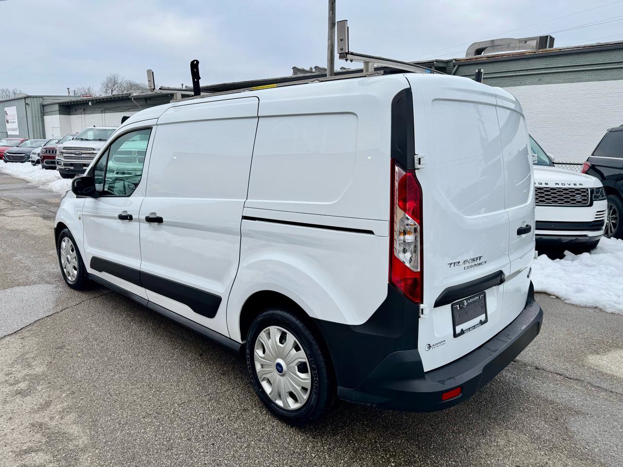 Used 2022 Ford Transit Connect XL image 4