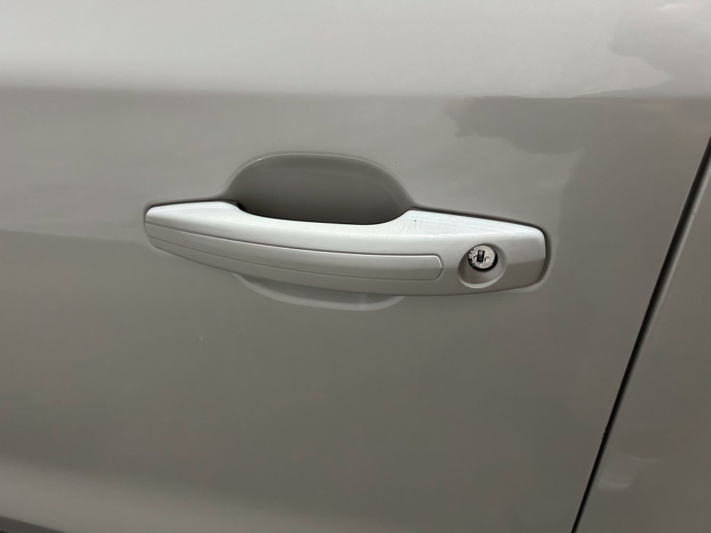 Used 2019 Lincoln MKC Select FWD image 15