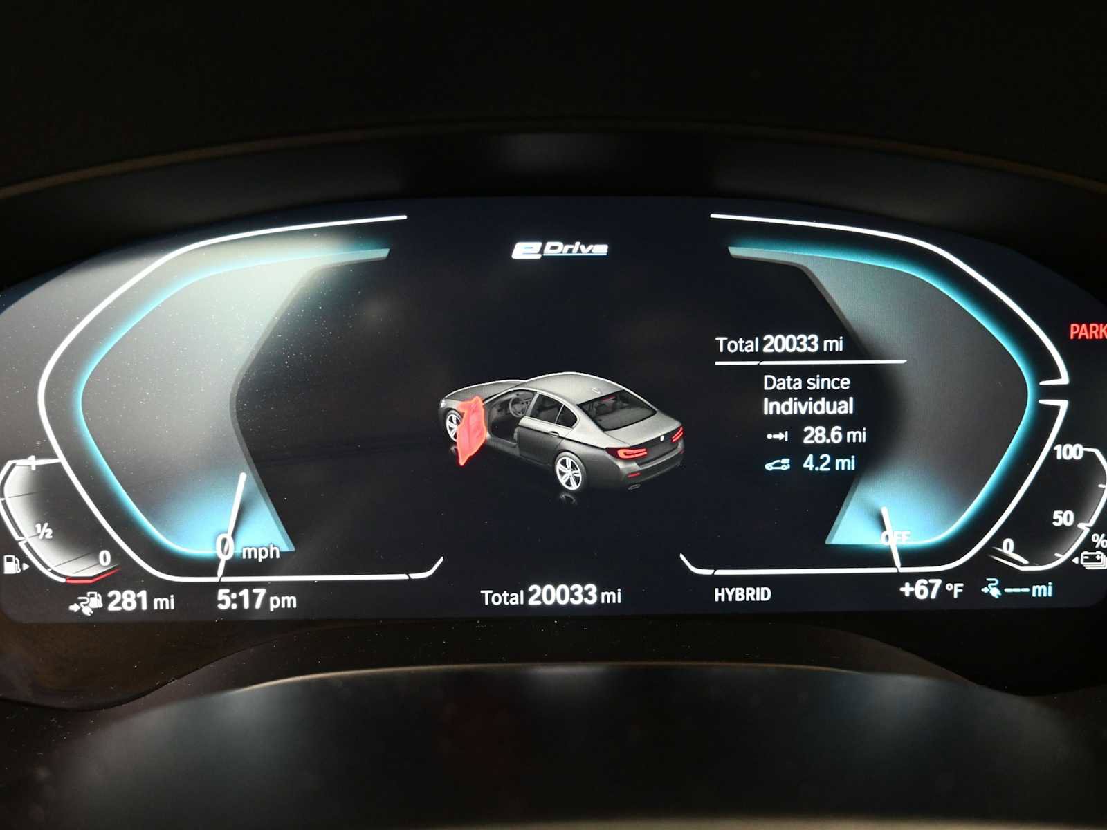 Used 2023 BMW 530e w/ Premium Package image 11