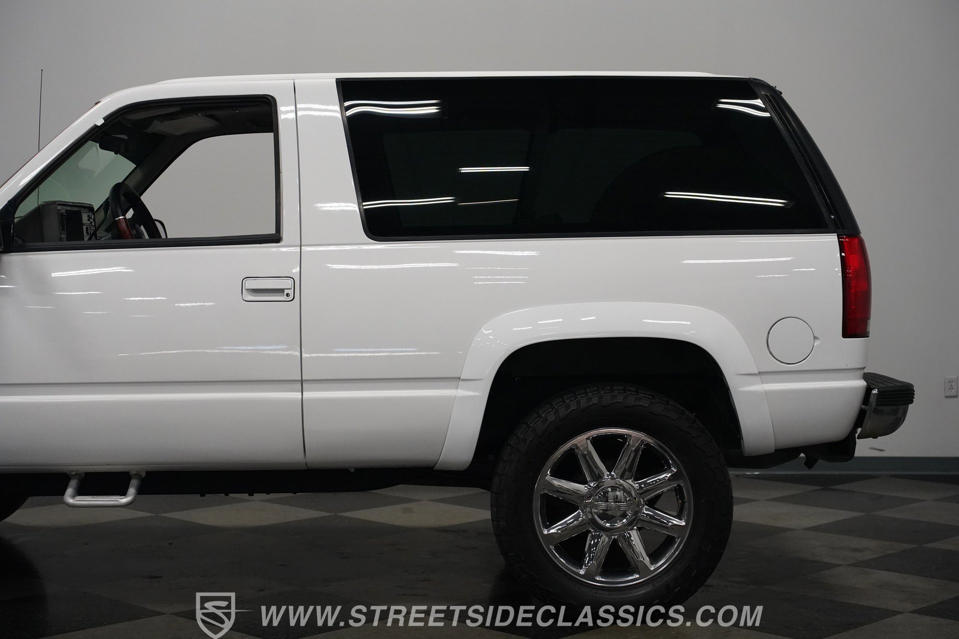 Used 1994 GMC Yukon 4WD 2-Door image 28