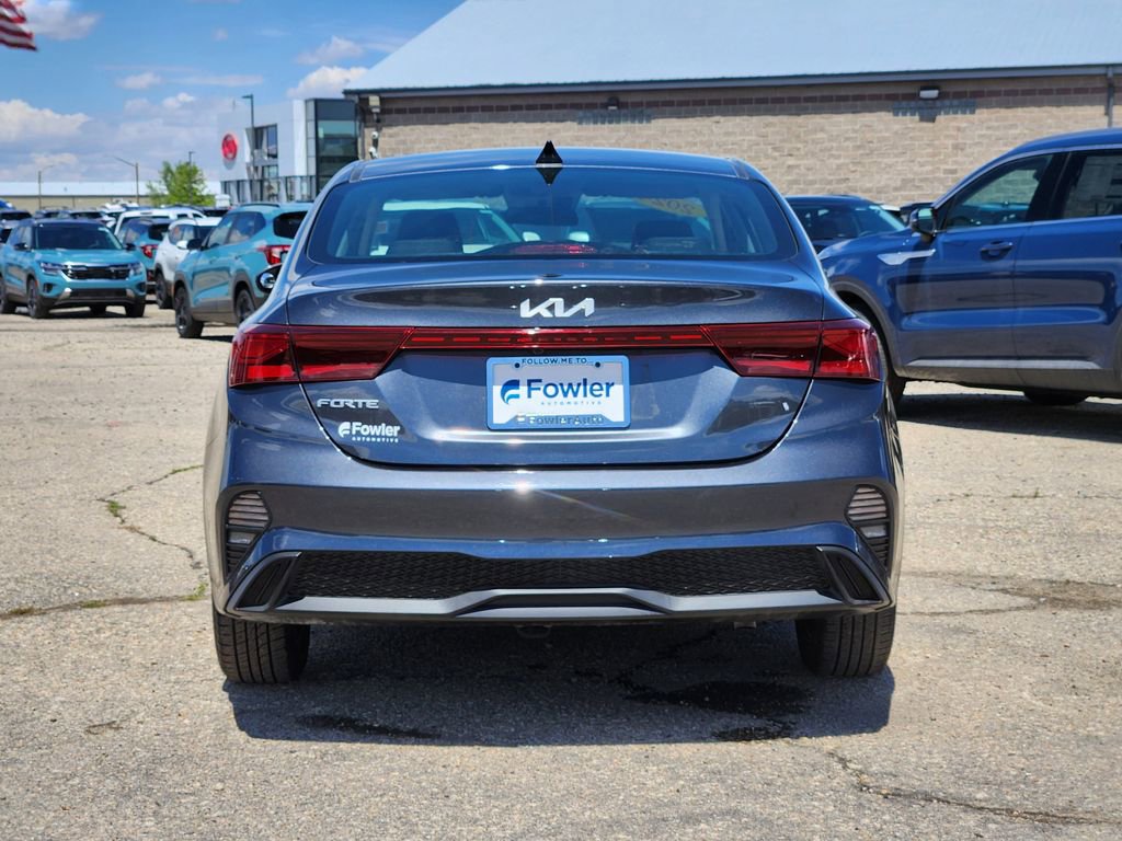 Certified 2024 Kia Forte LXS FWD image 11