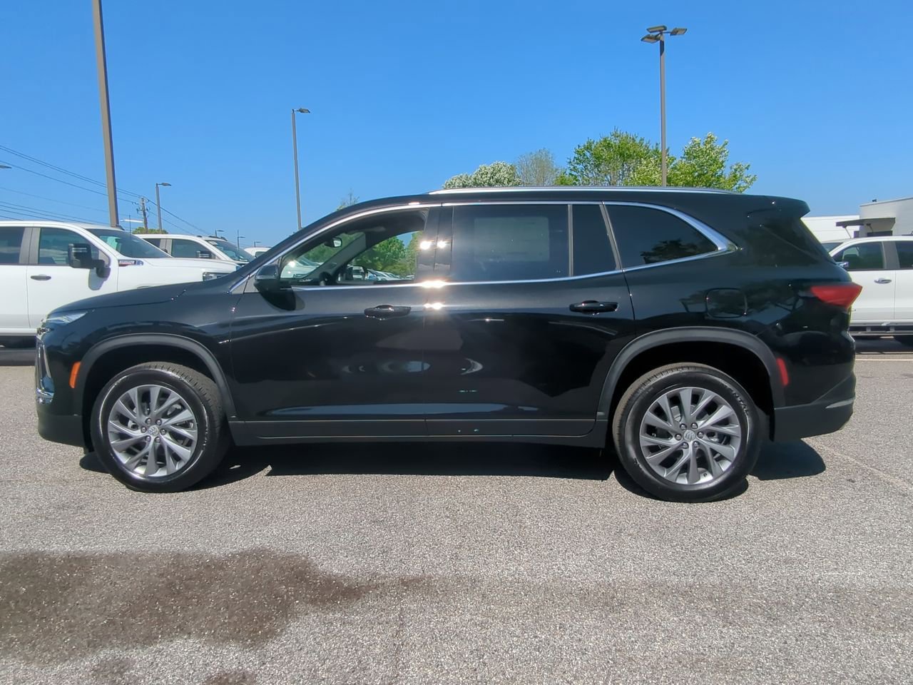 New 2026 Buick Enclave Preferred FWD image 5
