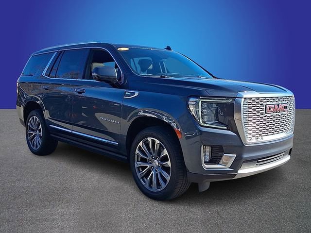Used 2021 GMC Yukon Denali w/ Denali Premium Package image 3