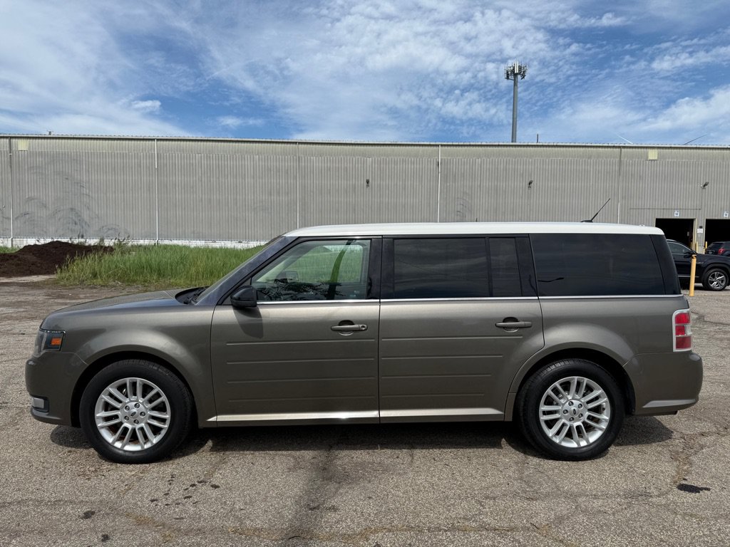 Used 2014 Ford Flex SEL w/ Equipment Group 202A AWD/4WD image 7